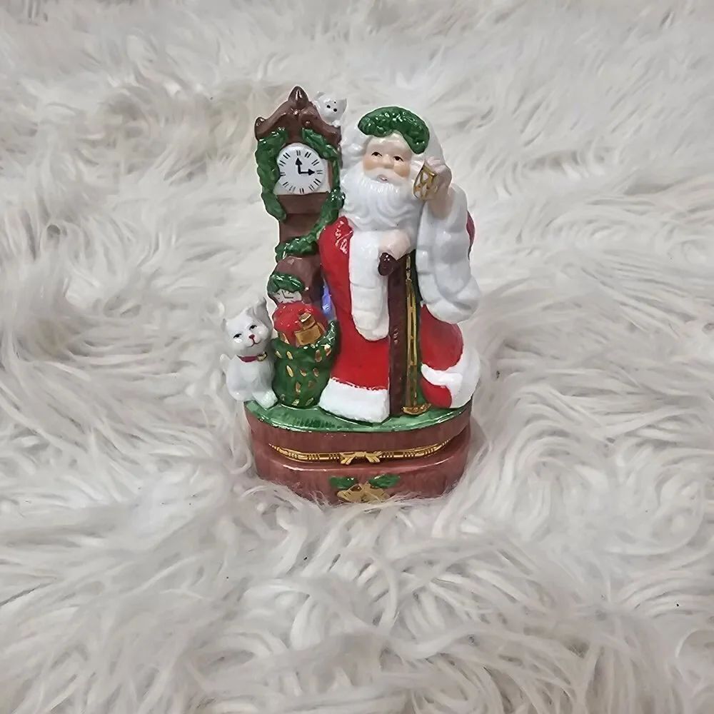 Dillards Trimmings Time Keeper Santa Hinged Trinket Box With Original Box